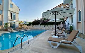 Cam Hotel