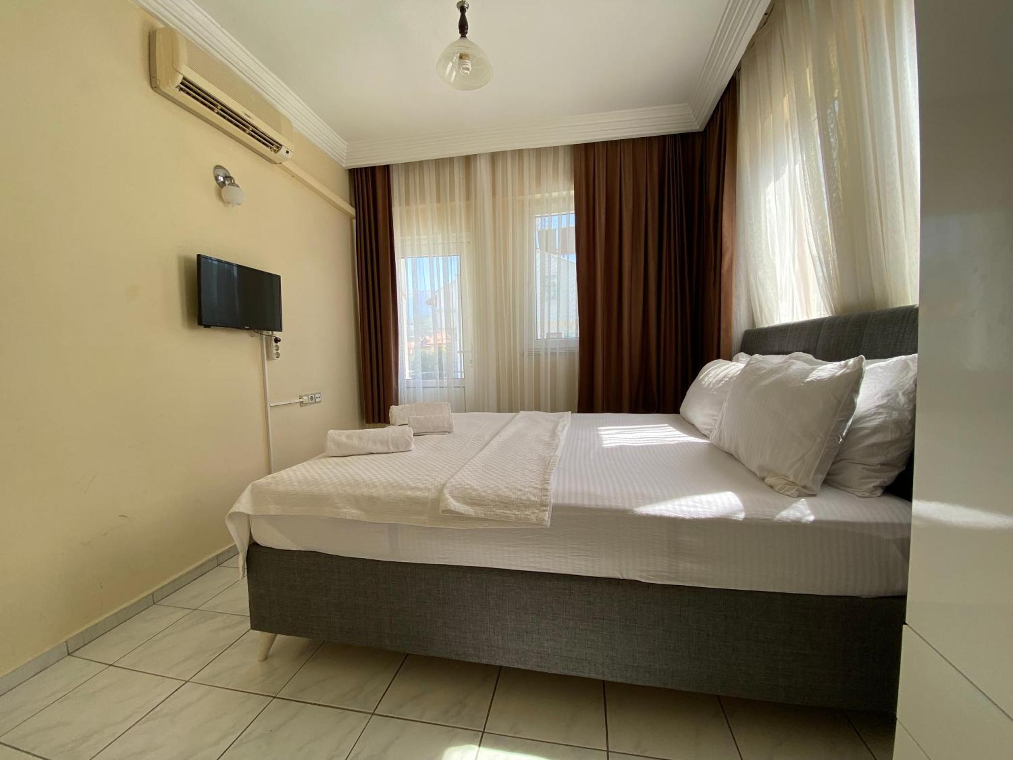 Cam Hotel Фетхие Экстерьер фото