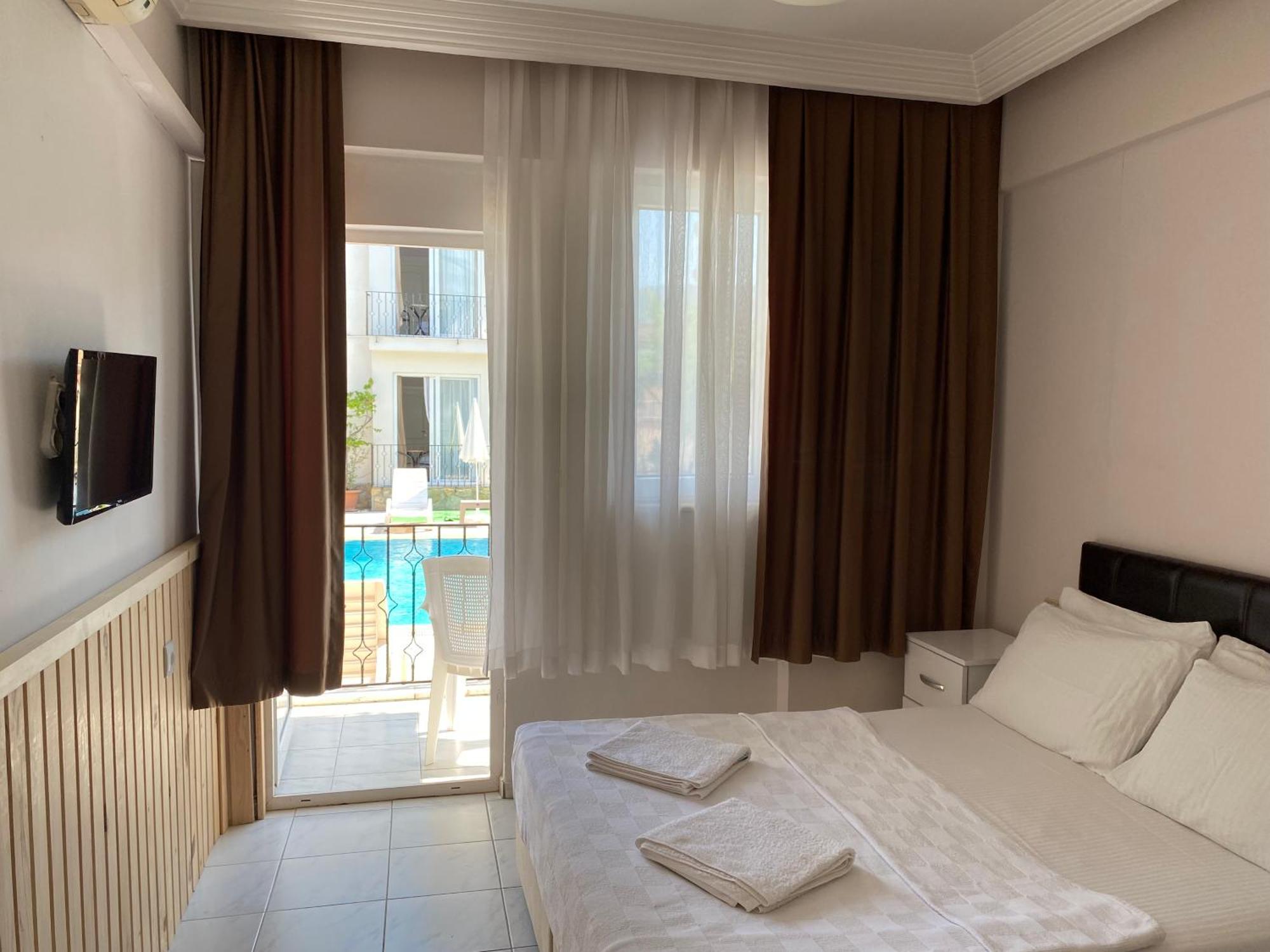 Cam Hotel Фетхие Экстерьер фото