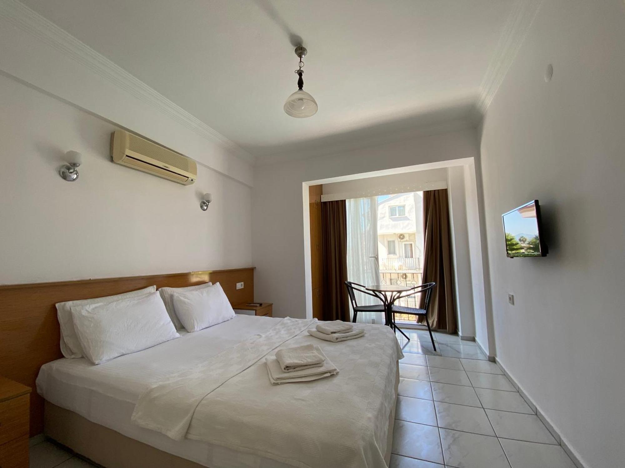 Cam Hotel Фетхие Экстерьер фото