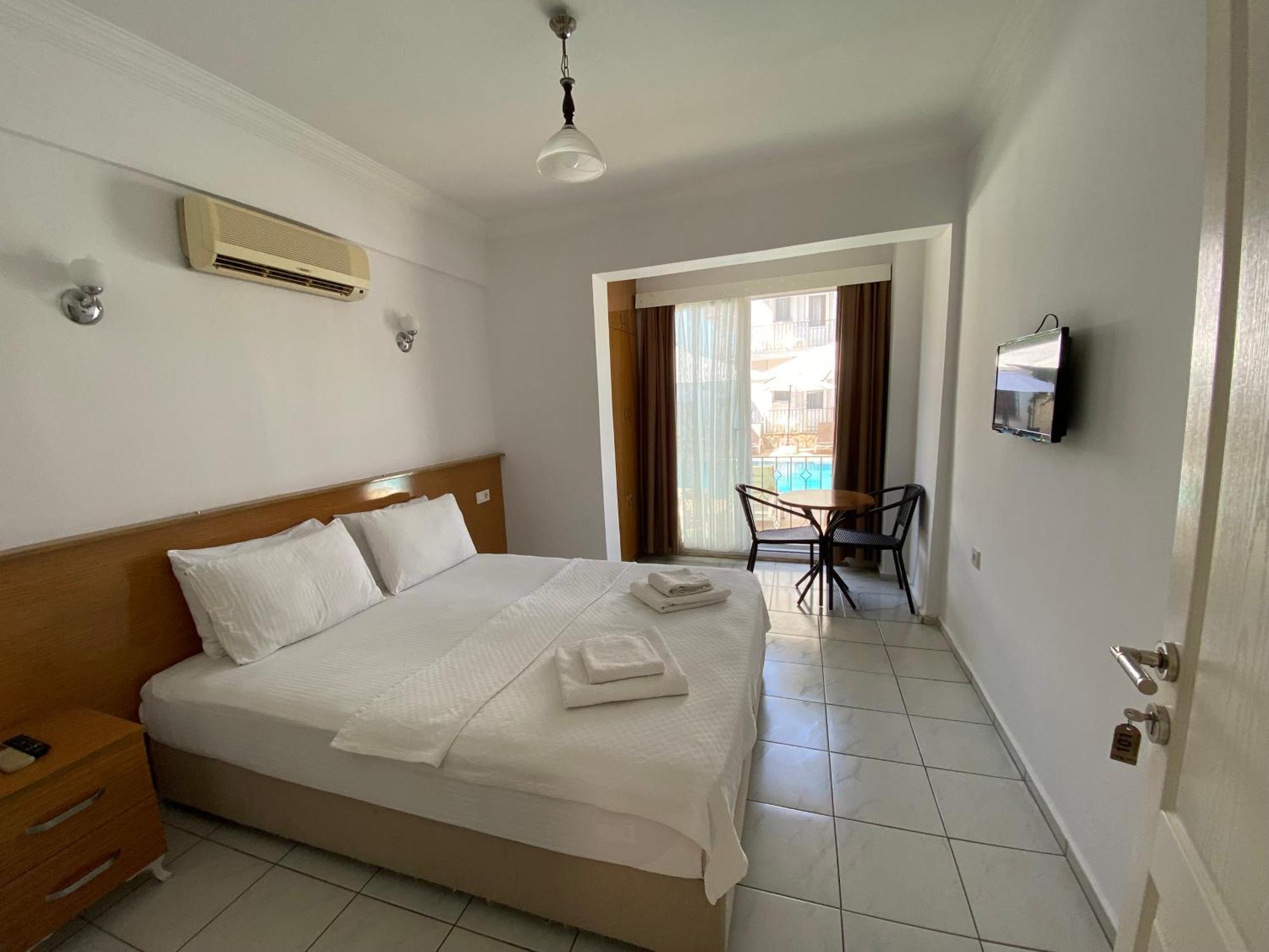 Cam Hotel Фетхие Экстерьер фото